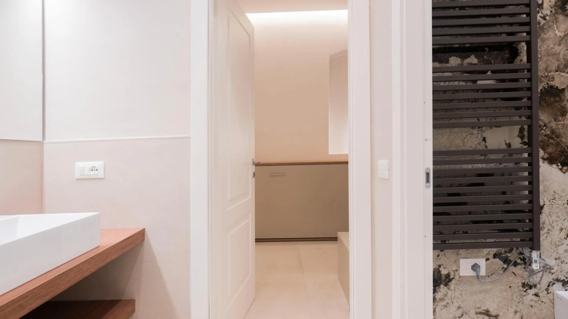 Guest house Affittacamere Saint Bon 15 - 5 Terre Rooms And Suites La Spezia